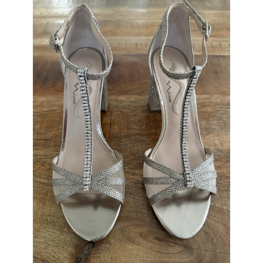 Nina Womens 8M Champagne Silver Glitter Rhinestone T Strap‎ Block Heel Sandals